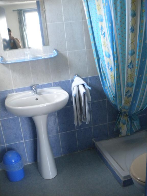 Hotel L'Acropole Nissan-lez-Enserune Pokoj fotografie